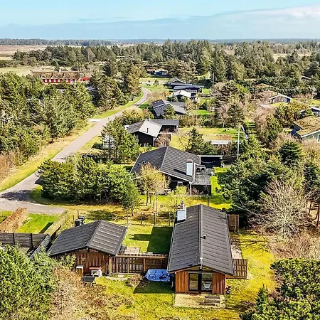 Amarie - 1km From The Sea By Interhome *